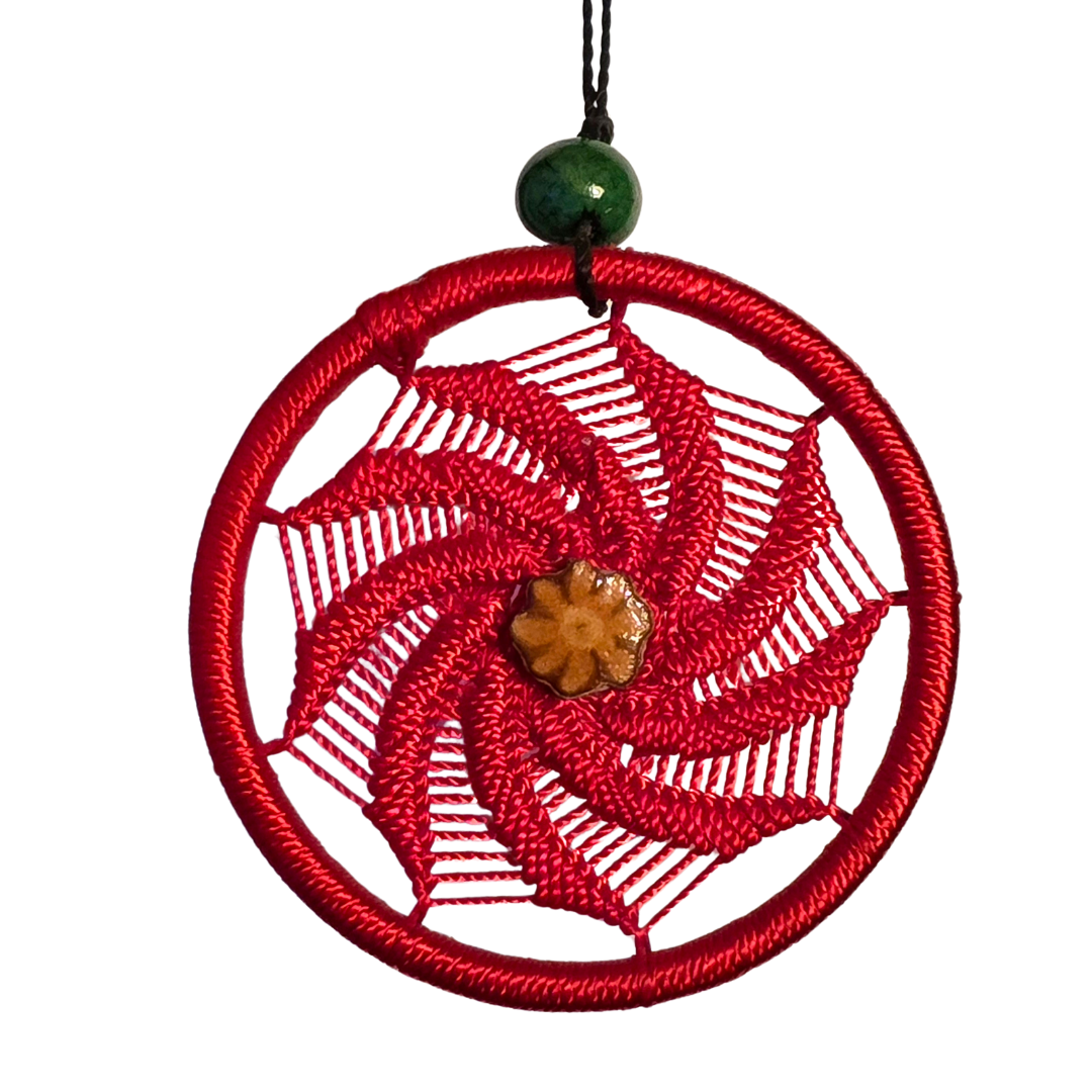 Dreamcatcher necklace with ayahuasca - made by artisans from the Peruvian Amazon - Amazon Ecology