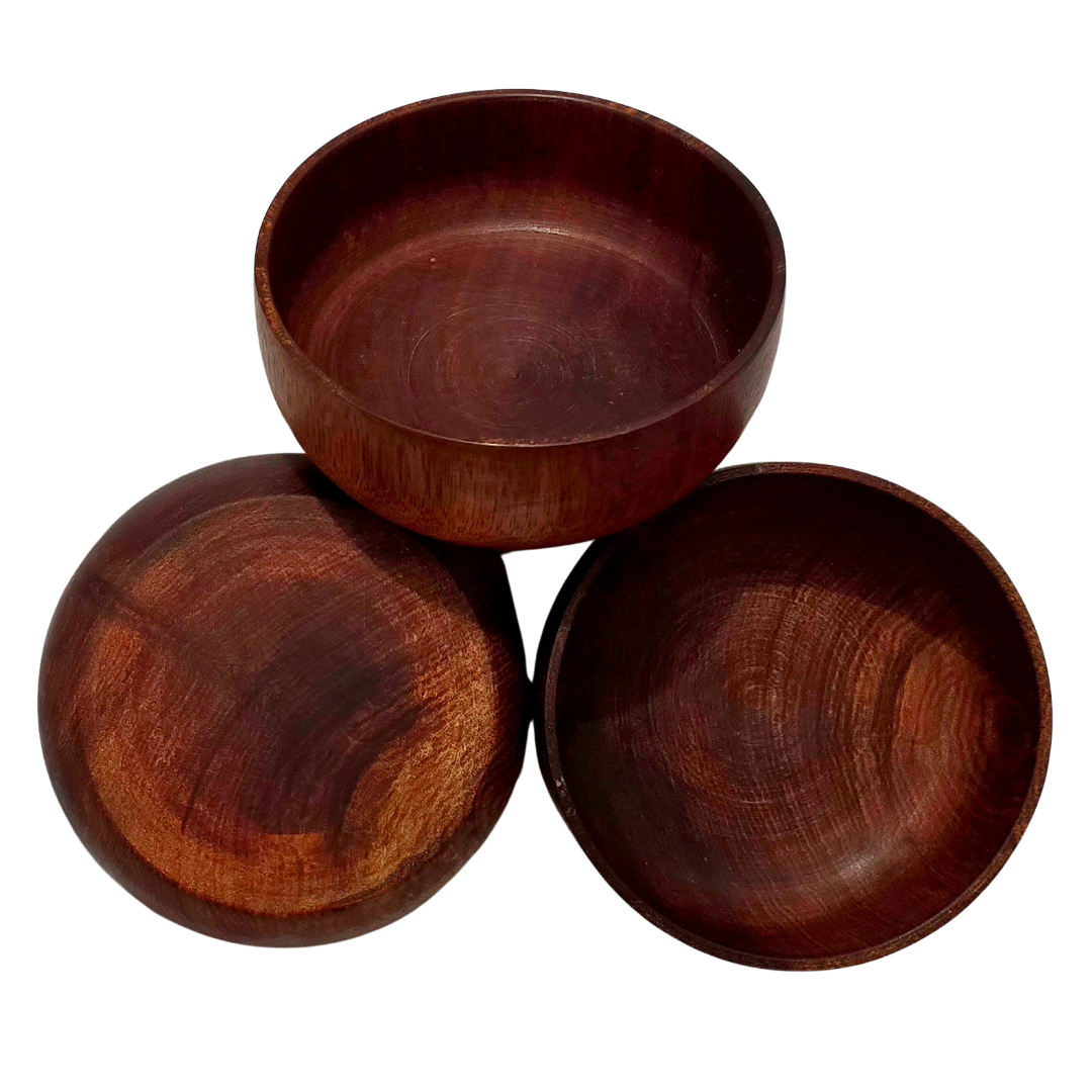 Palo sangre & cumaceba wood bowls - hand made by Peruvian Amazon artisan - Amazon Ecology