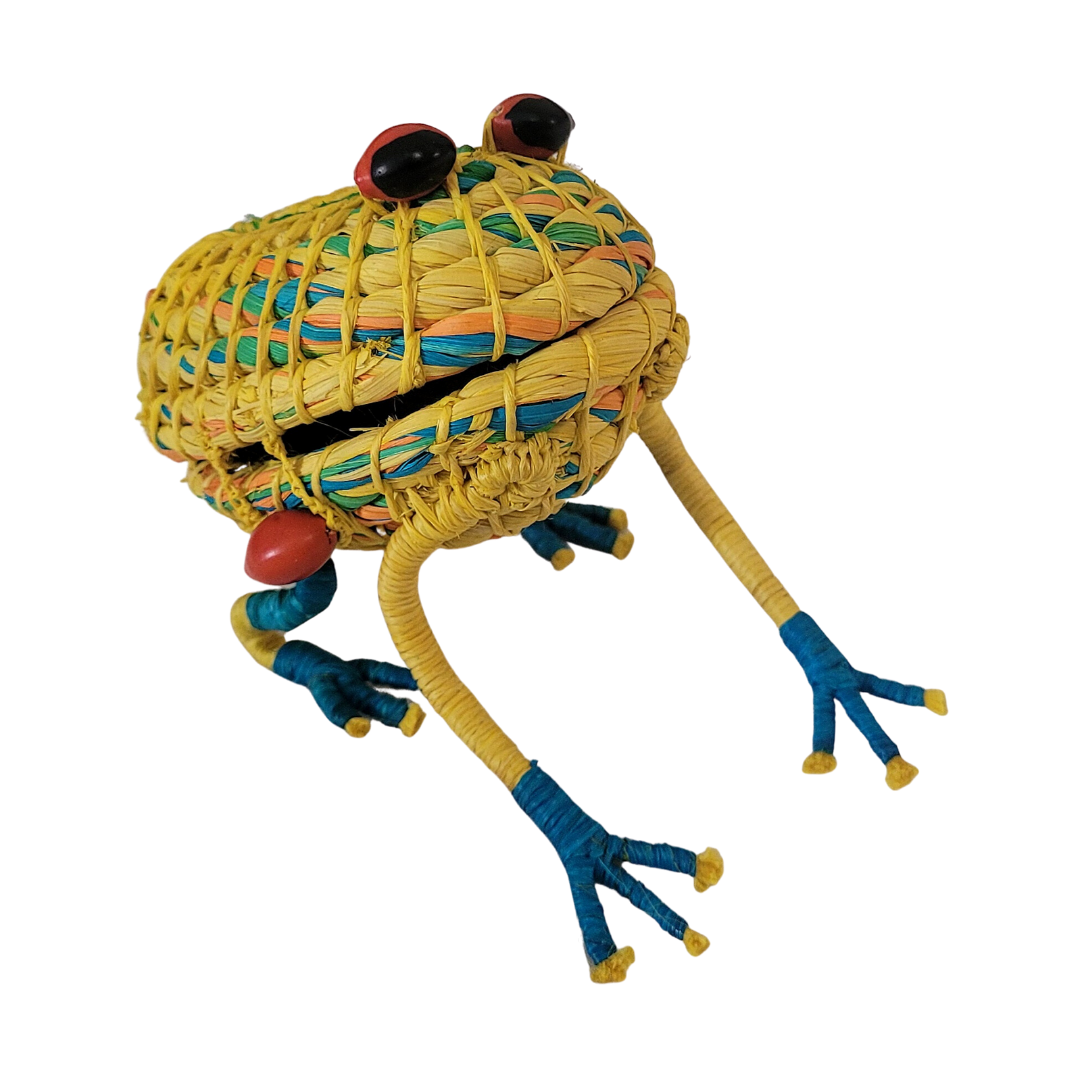 WOVEN FROG FAIR-TRADE DECORATION AND JEWELRY KEEPER - Amazon Ecology