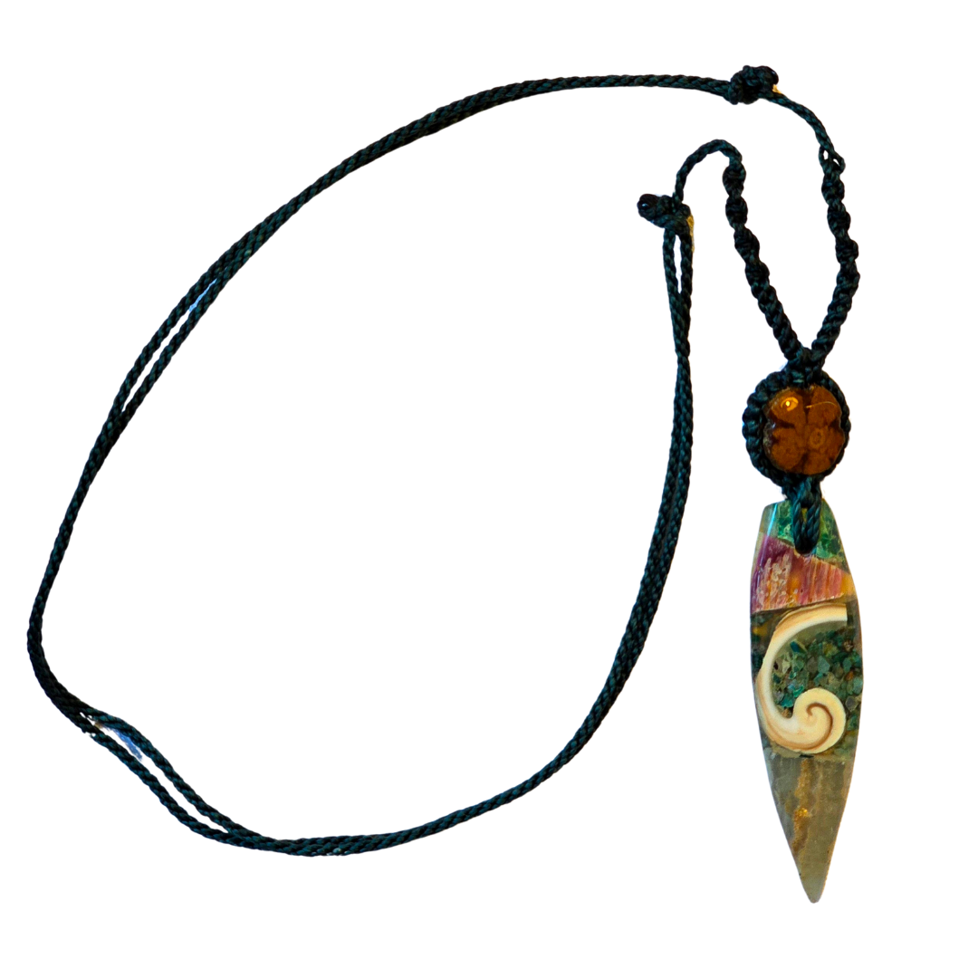 Ayahuasca, abalone and spearpoint stone necklace from the Peruvian Amazon - Amazon Ecology