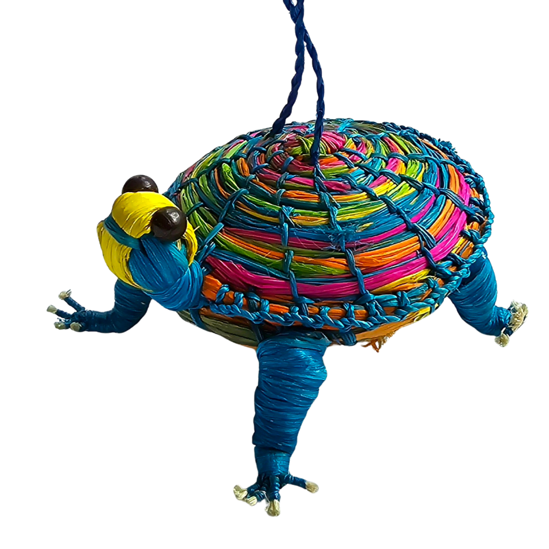 WOVEN TURTLE FAIR -TRADE ORNAMENT - MADE BY PERUVIAN AMAZON ARTISAN