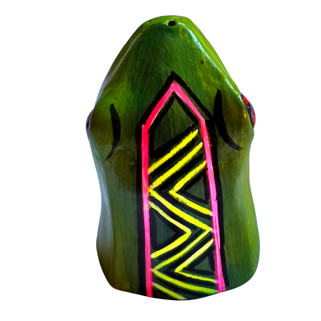 FAIR -TRADE CERAMIC AMAZON WILDIFE INCENSE BURNERS - MADE BY PERUVIAN AMAZON ARTISAN - Amazon Ecology