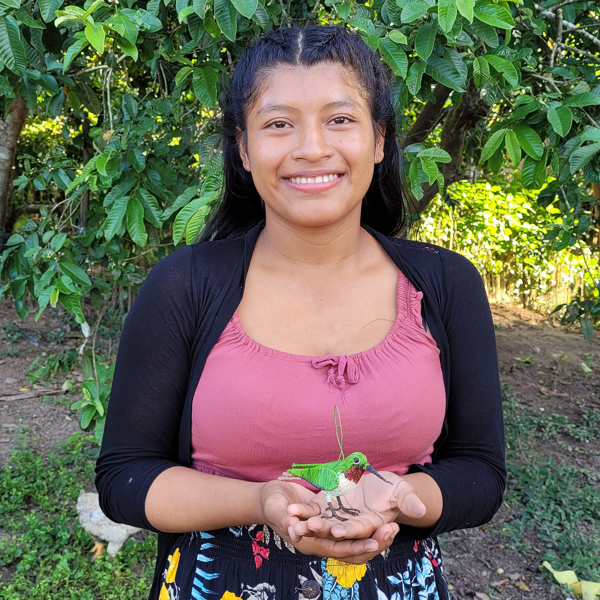 RUBY-THROATED HUMMINGBIRD FAIR TRADE ORNAMENT - WOVEN BY PERUVIAN AMAZON ARTISAN - Amazon Ecology