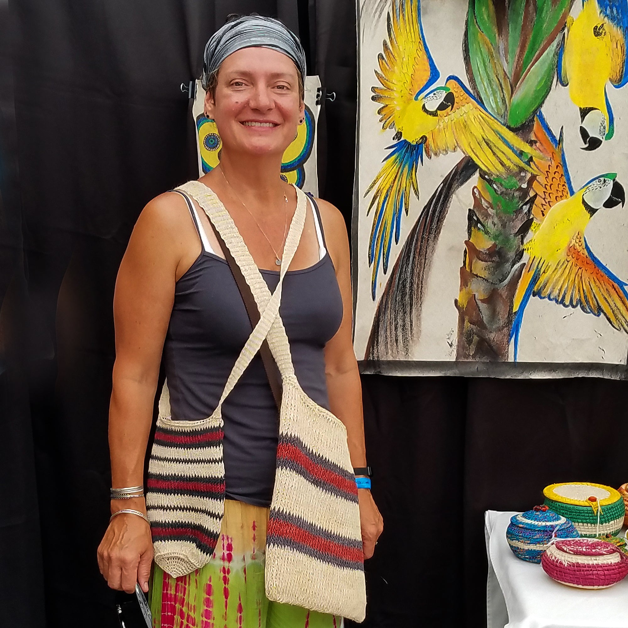 Fair-Trade Bottle Carrier/Wine Tote with double black and maroon bands - Amazon Ecology