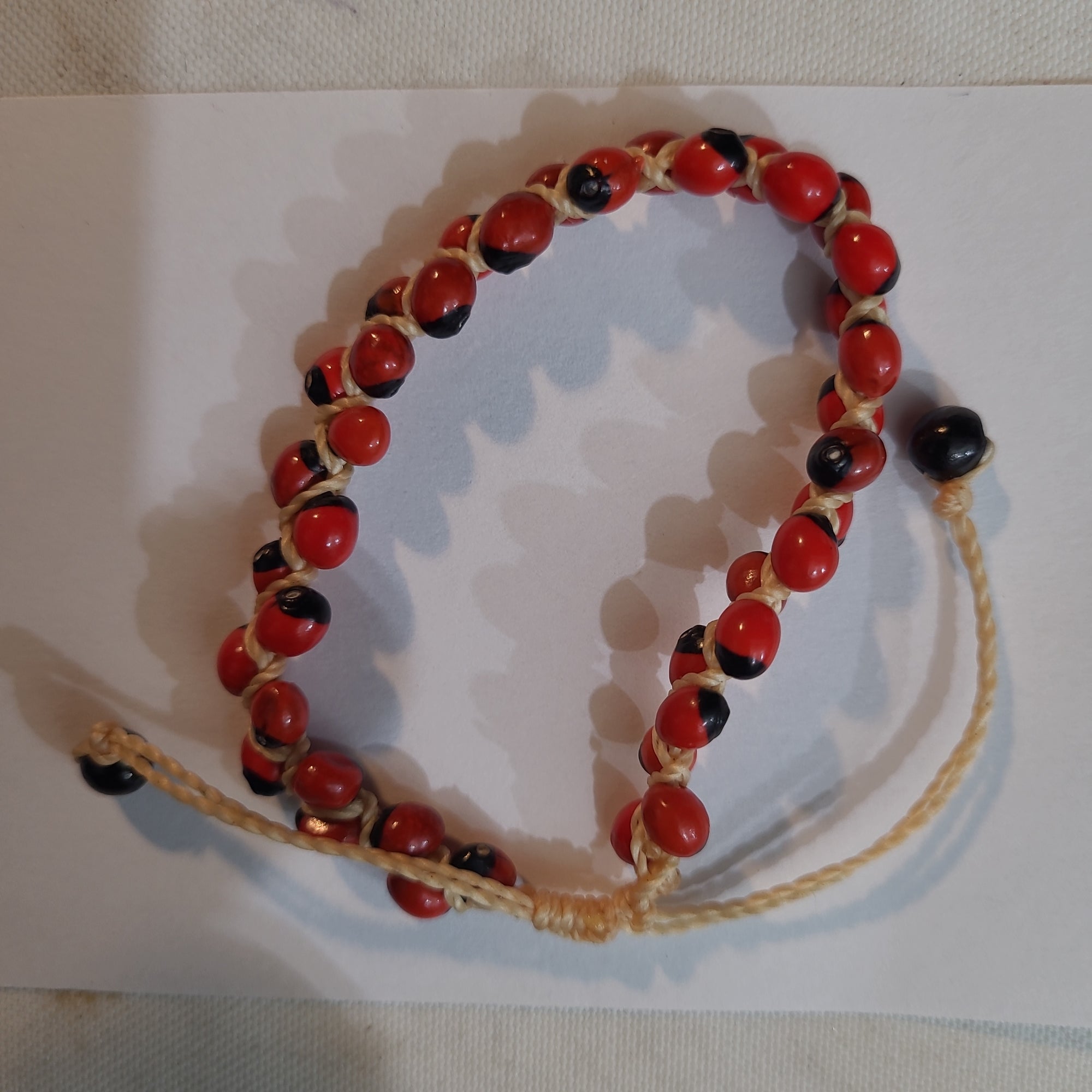 Small huayruru bracelet