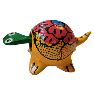 Bobble-head resin land tortoise (turtle) figures - made by an artisan from the Peruvian Amazon