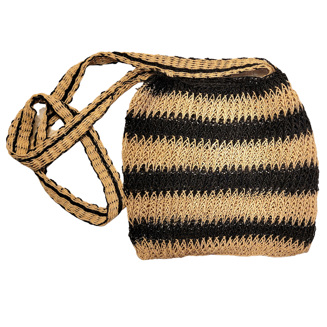 Herringbone weave Chambira Shoulder Bag made in the Peruvian Amazon