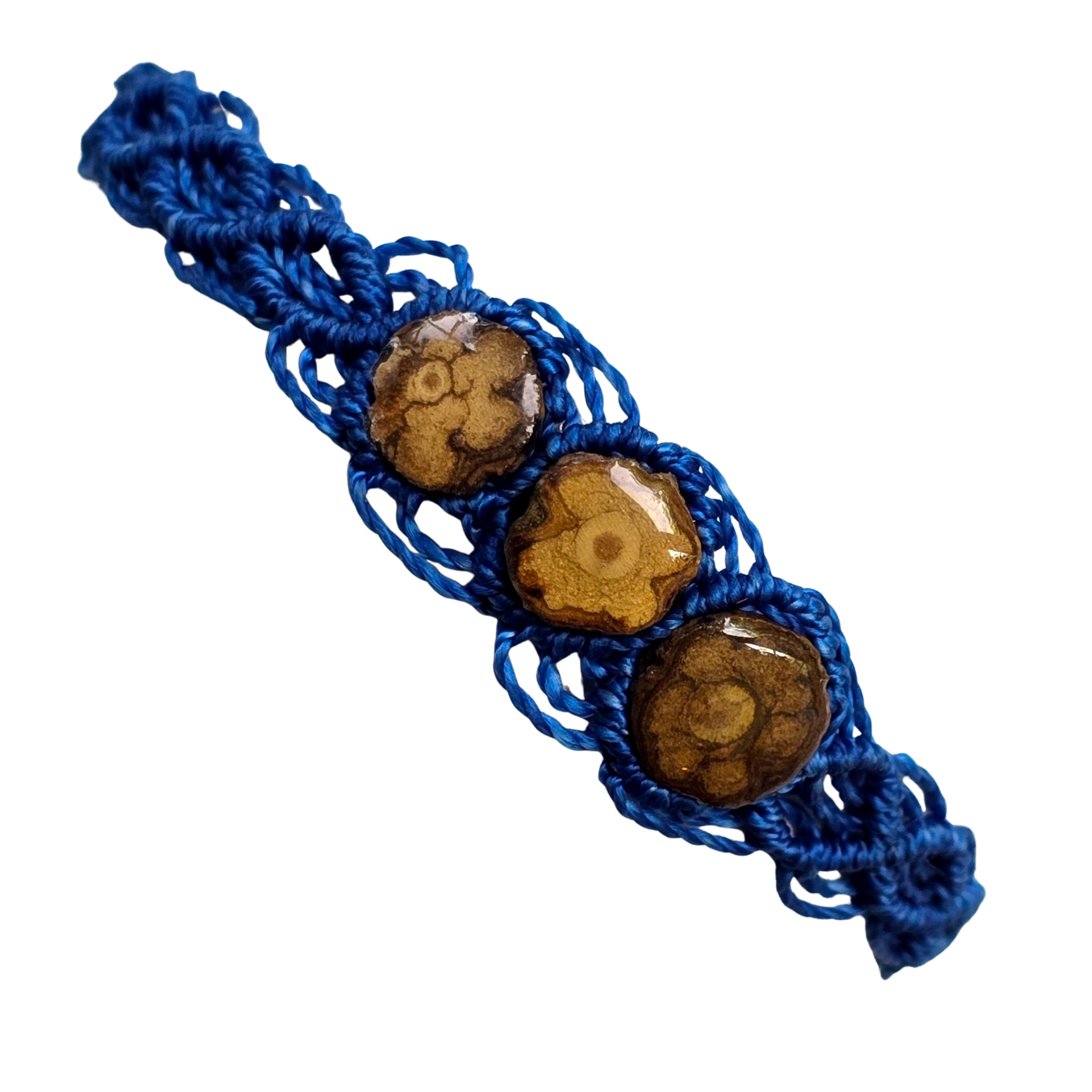 Macrame bracelet with 3 pieces of ayahuasca - made by Peruvian Amazon artisan - Amazon Ecology