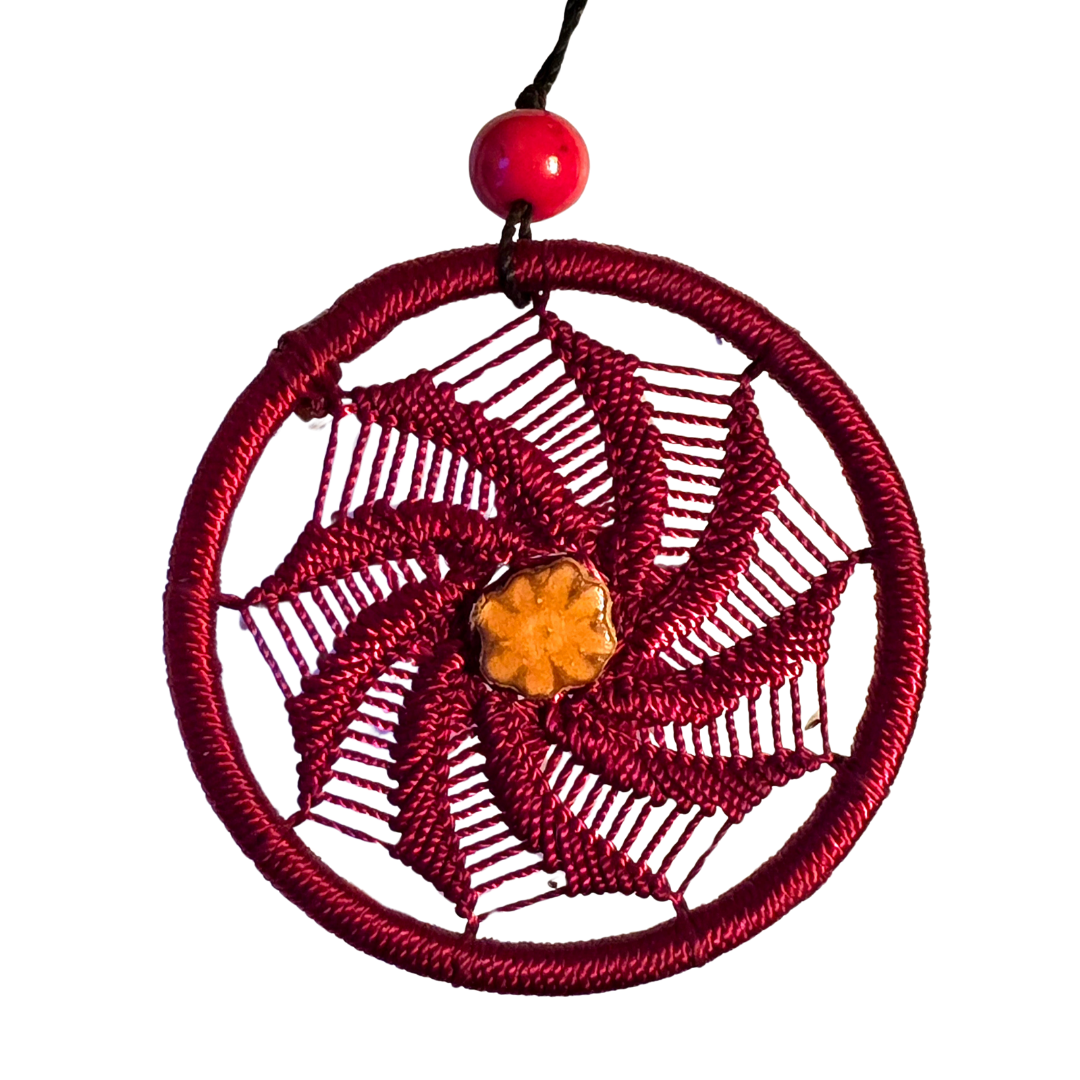 Dreamcatcher necklace with ayahuasca - made by artisans from the Peruvian Amazon