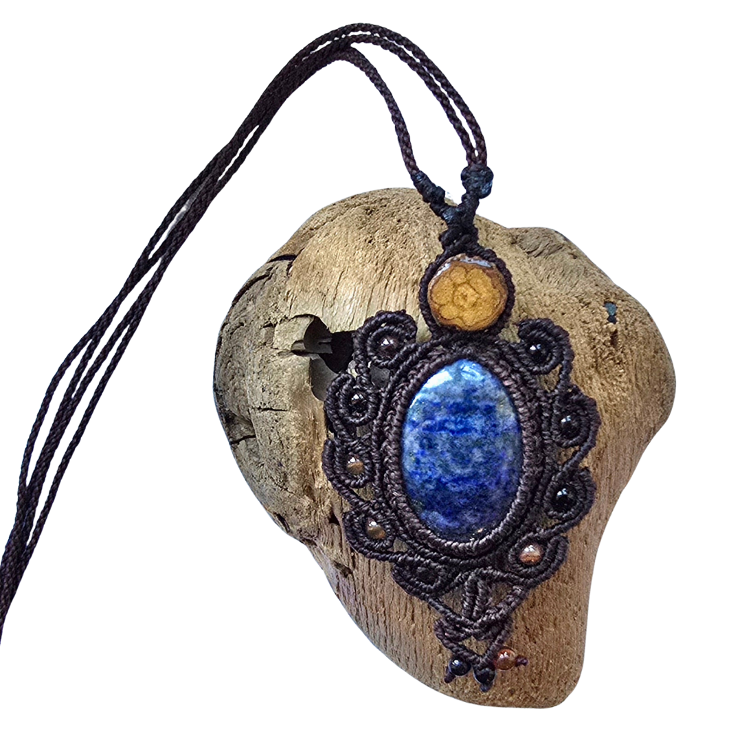 Fancy sodalite and ayahuasca vine macrame necklace from the Peruvian Amazon - Amazon Ecology