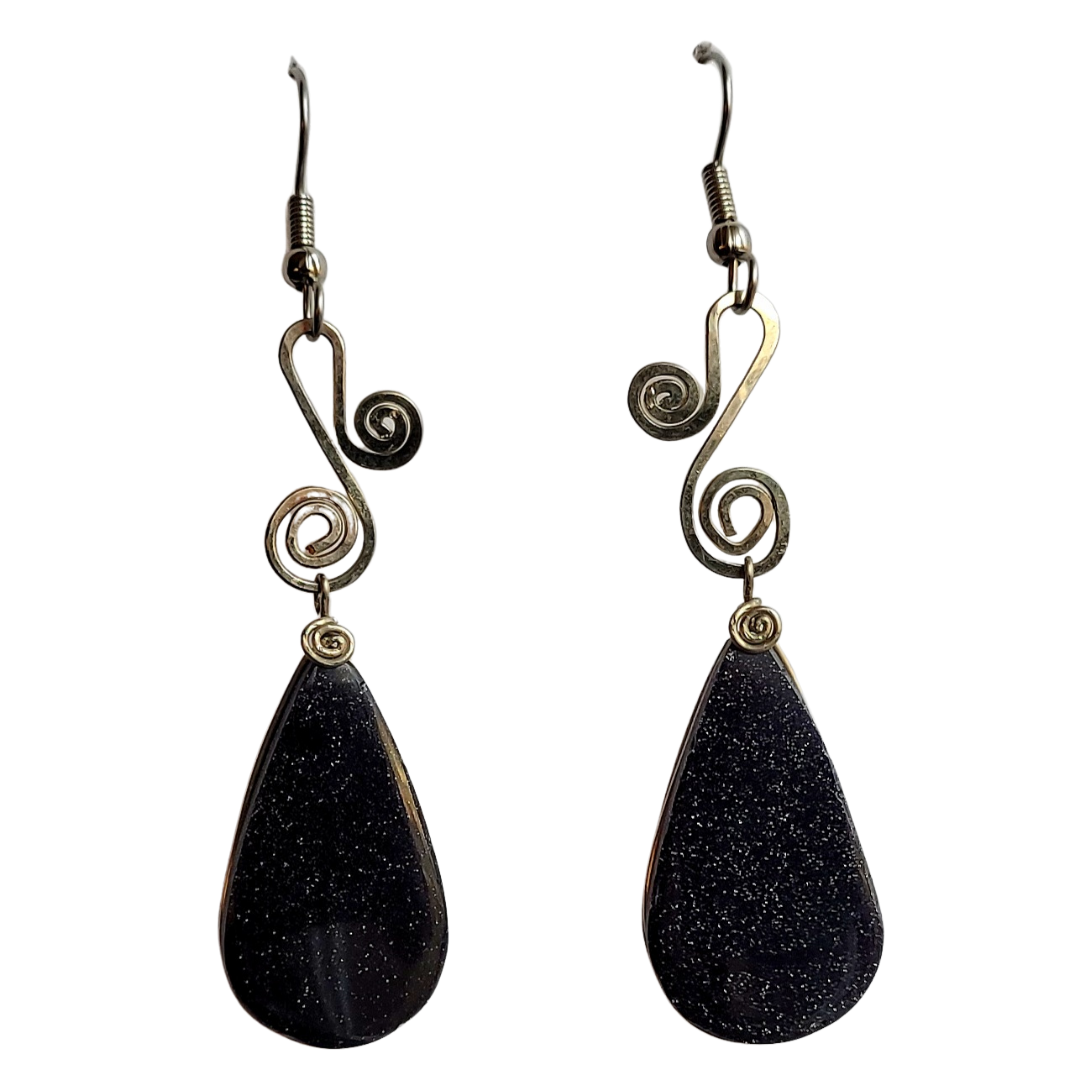 Stone and alpaca silver earrings - made by Peruvian Amazon artisans - Amazon Ecology