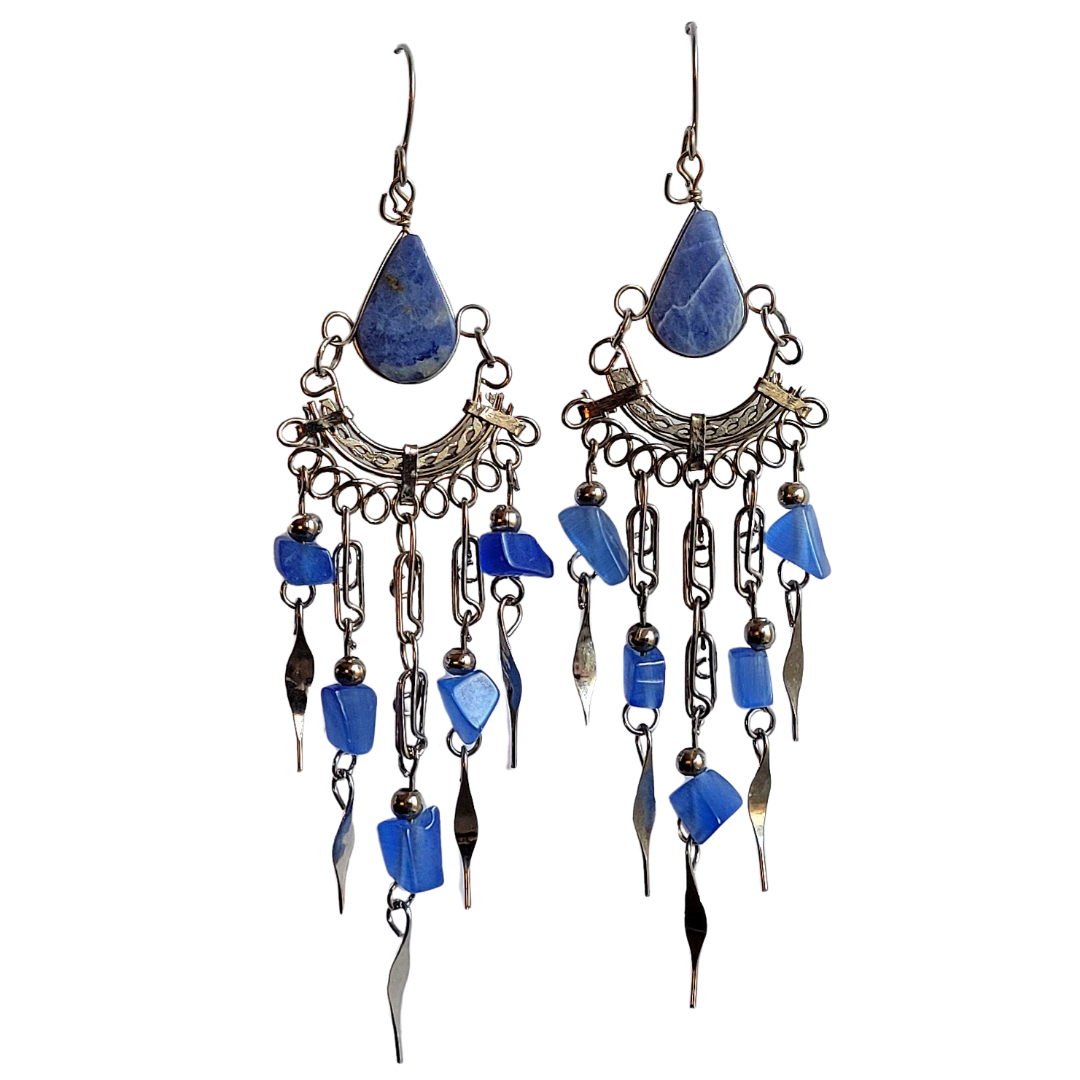 Stone and alpaca silver earrings - made by Peruvian Amazon artisans - Amazon Ecology