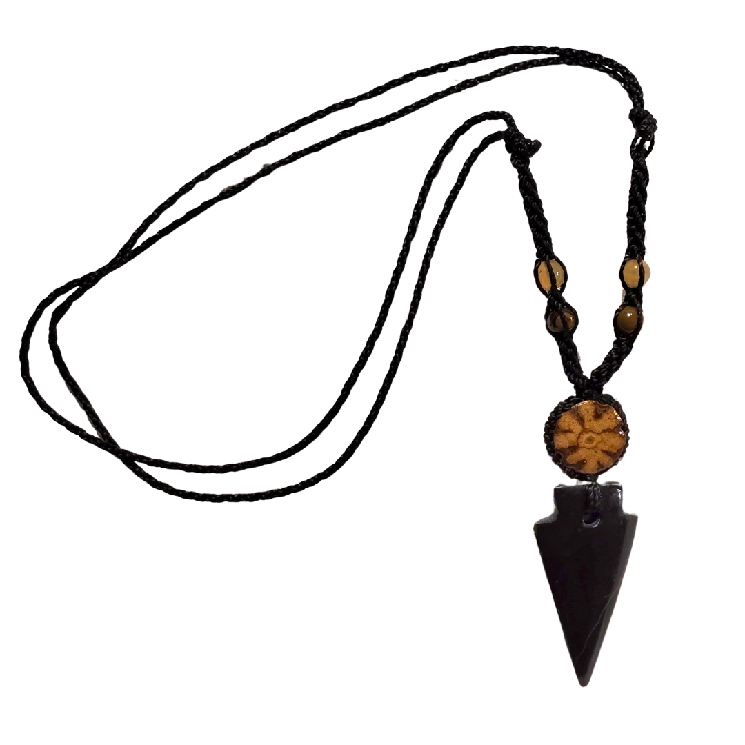 Ayahuasca vine and black onyx macrame necklace - Amazon Ecology