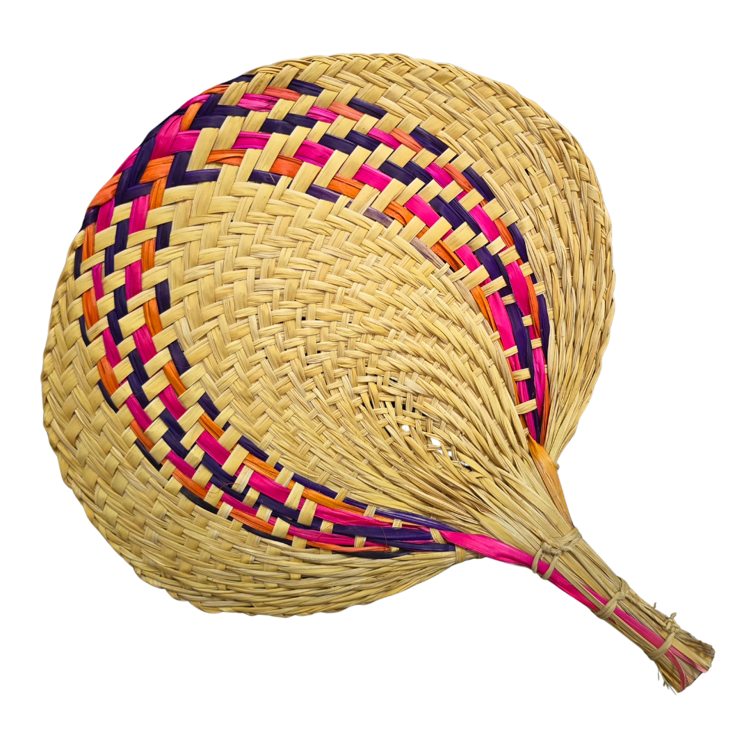 Chambira fan with straight handle