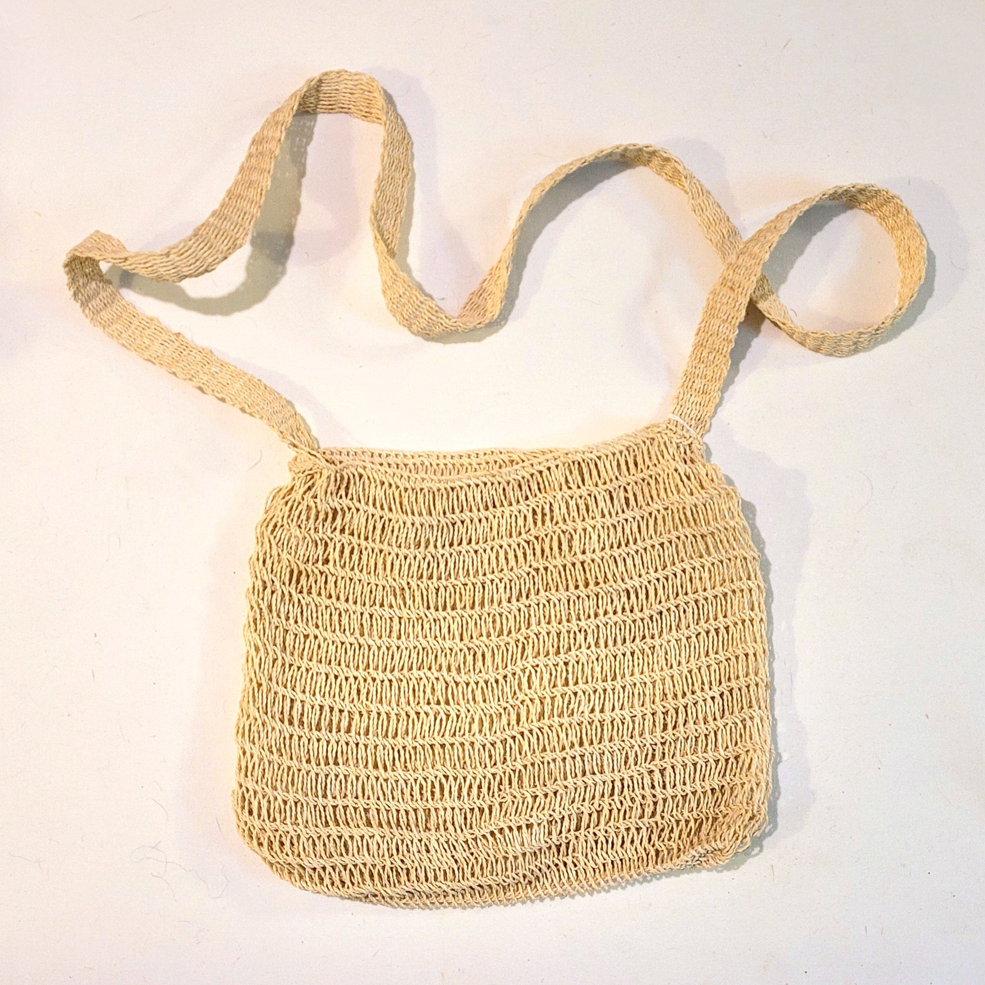 Natural Ivory colored Chambira Shoulder Bag made by a Peruvian Amazon artisan