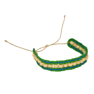 Two-tone chambira palm fiber and wooden bead bracelet