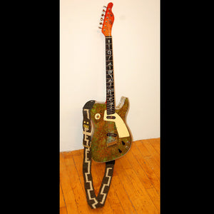 GS03A: Robert Zott guitar with Amazon guitar strap - boa snake model