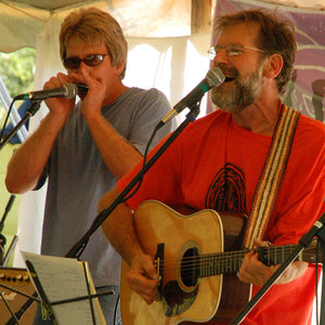 GS06A: Gary Gyekis playing with Amazon Guitar Strap at Crickfest with harmonica player - bushmaster model