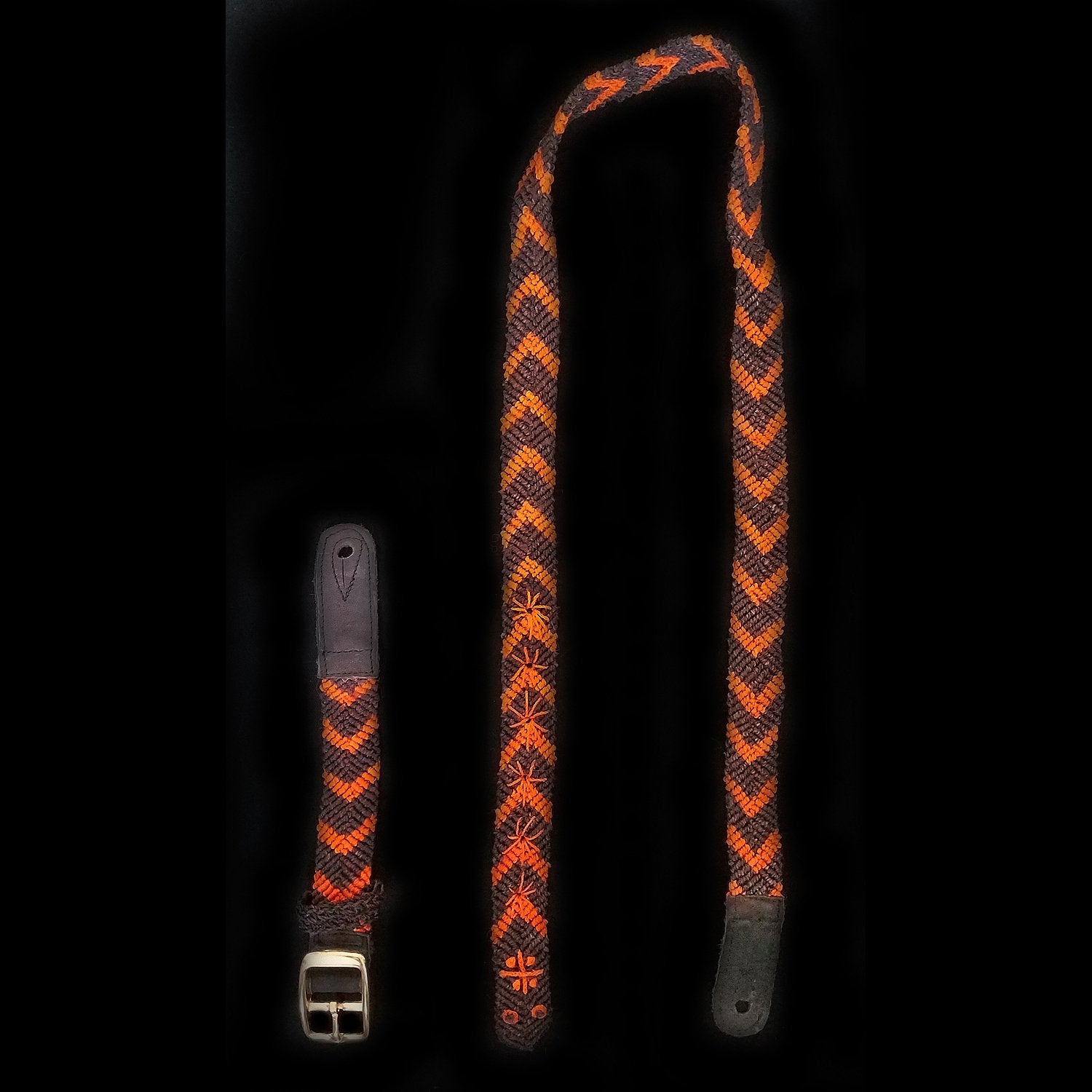 GSM13A : Fair-Trade hand-made Amazon mandolin strap - orange chevron model