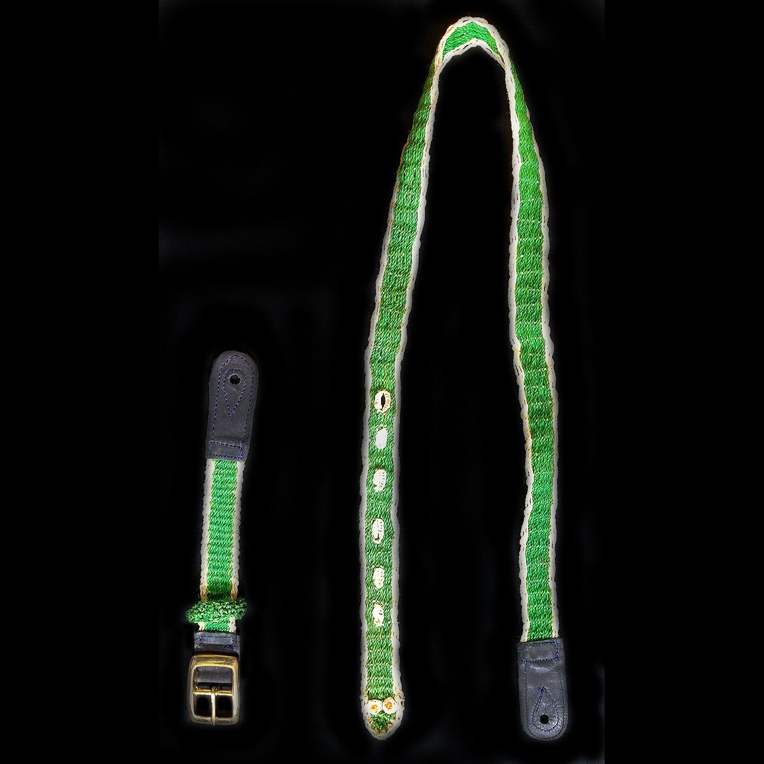 GSM10B : Fair-Trade hand-made Amazon mandolin strap - emerald tree boa model
