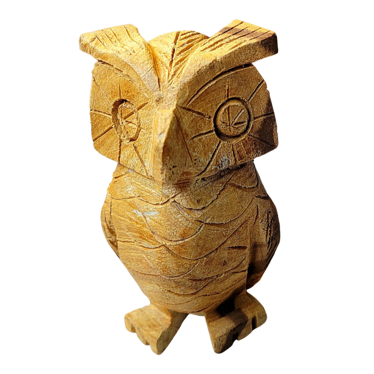 AROMATIC PALO SANTO WOOD OWL  FIGURE - FAIR -TRADE - CARVED BY PERUVIAN AMAZON ARTISAN - Amazon Ecology